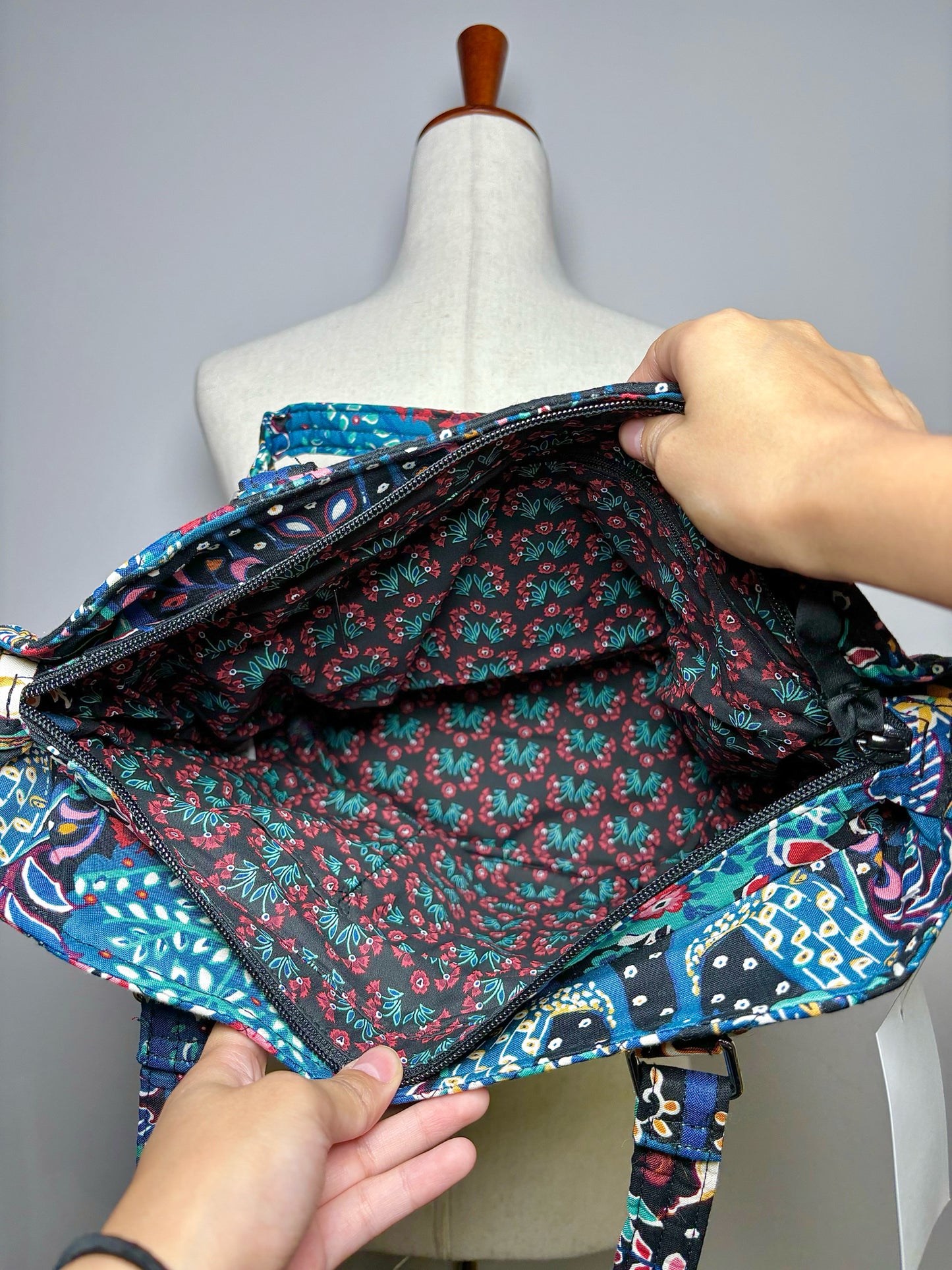 Blue Vera Bradley Print Purse