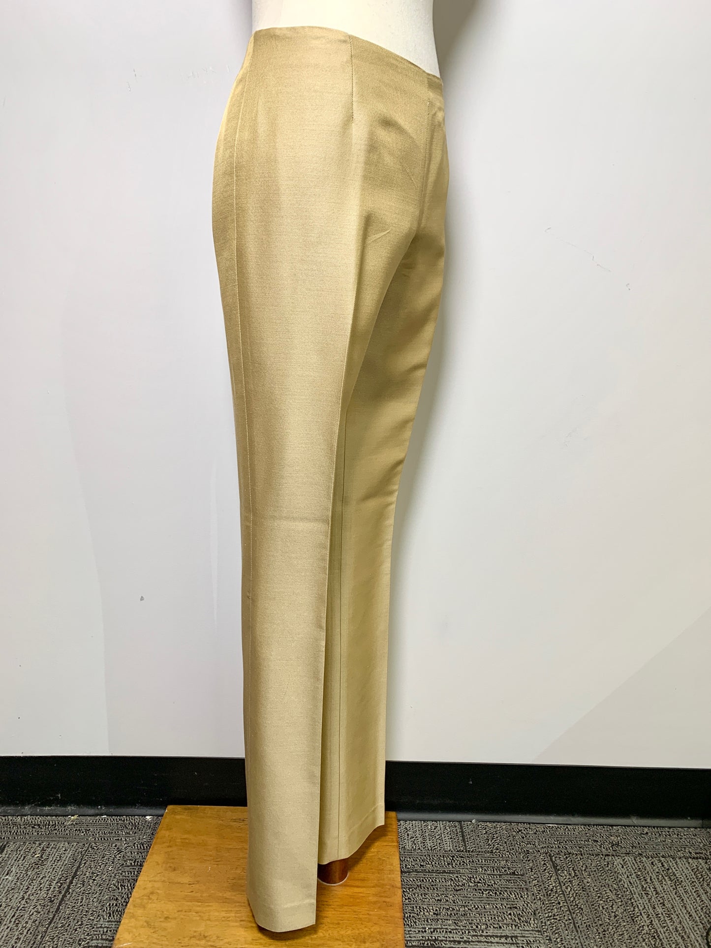 Women Size 6 Dana Buchman Gold Solid Silk, Wool Blend Pants