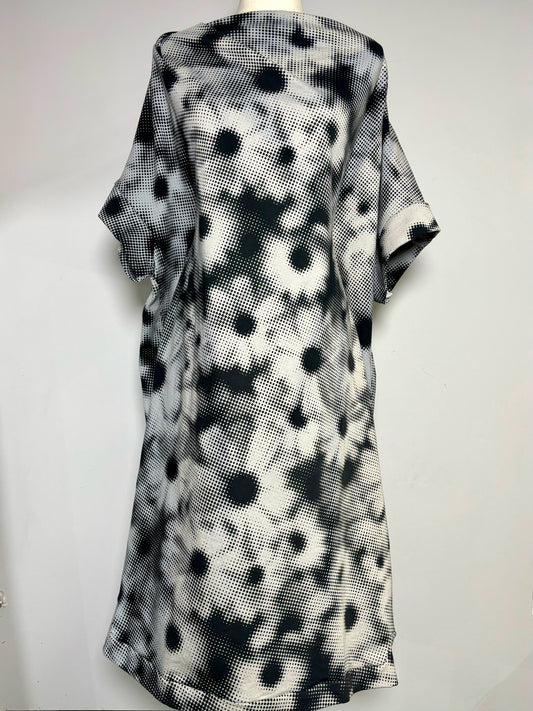 Women Size M Rundholz Gray Print Midi Dress