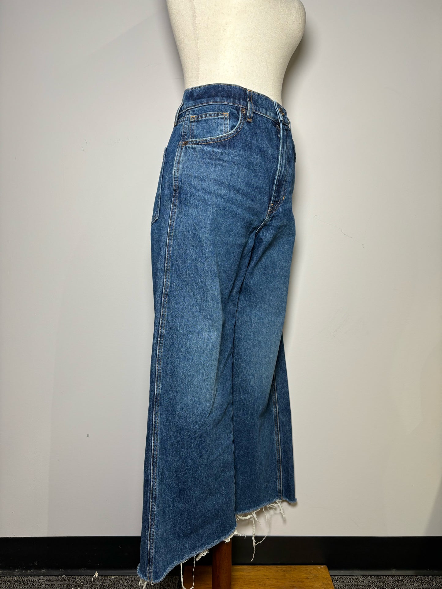 Women Size 30 Veronica Beard Blue Solid Denim Wide Leg Jeans