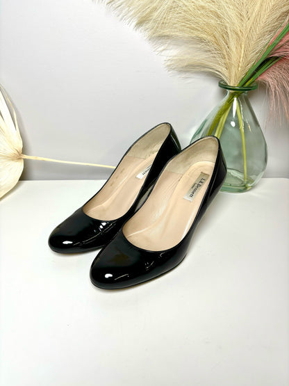 W Shoe Size 39 L.K. Bennett Black Patent Heels