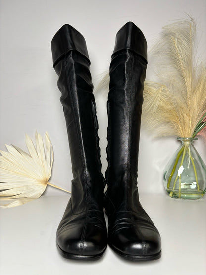 Chanel Size 8.5 Black Leather Lamb Women's Boots