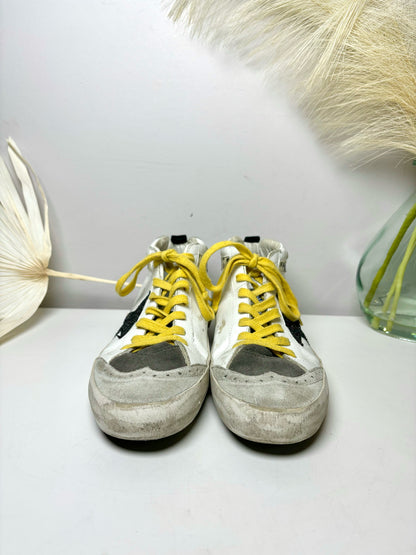 W Shoe Size 5.5 Golden Goose White Leather Cowhide Tennis shoes