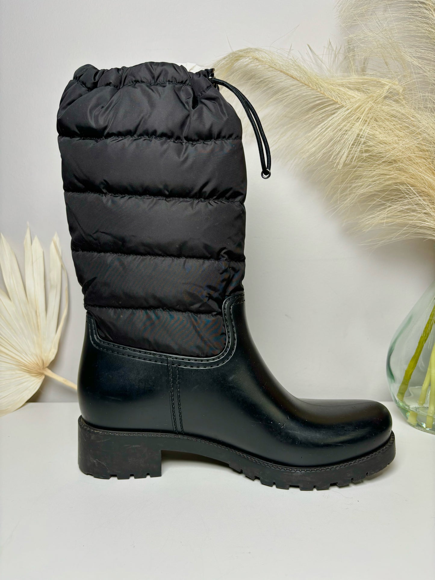 W Shoe Size 39 Moncler Black Rubber Boots