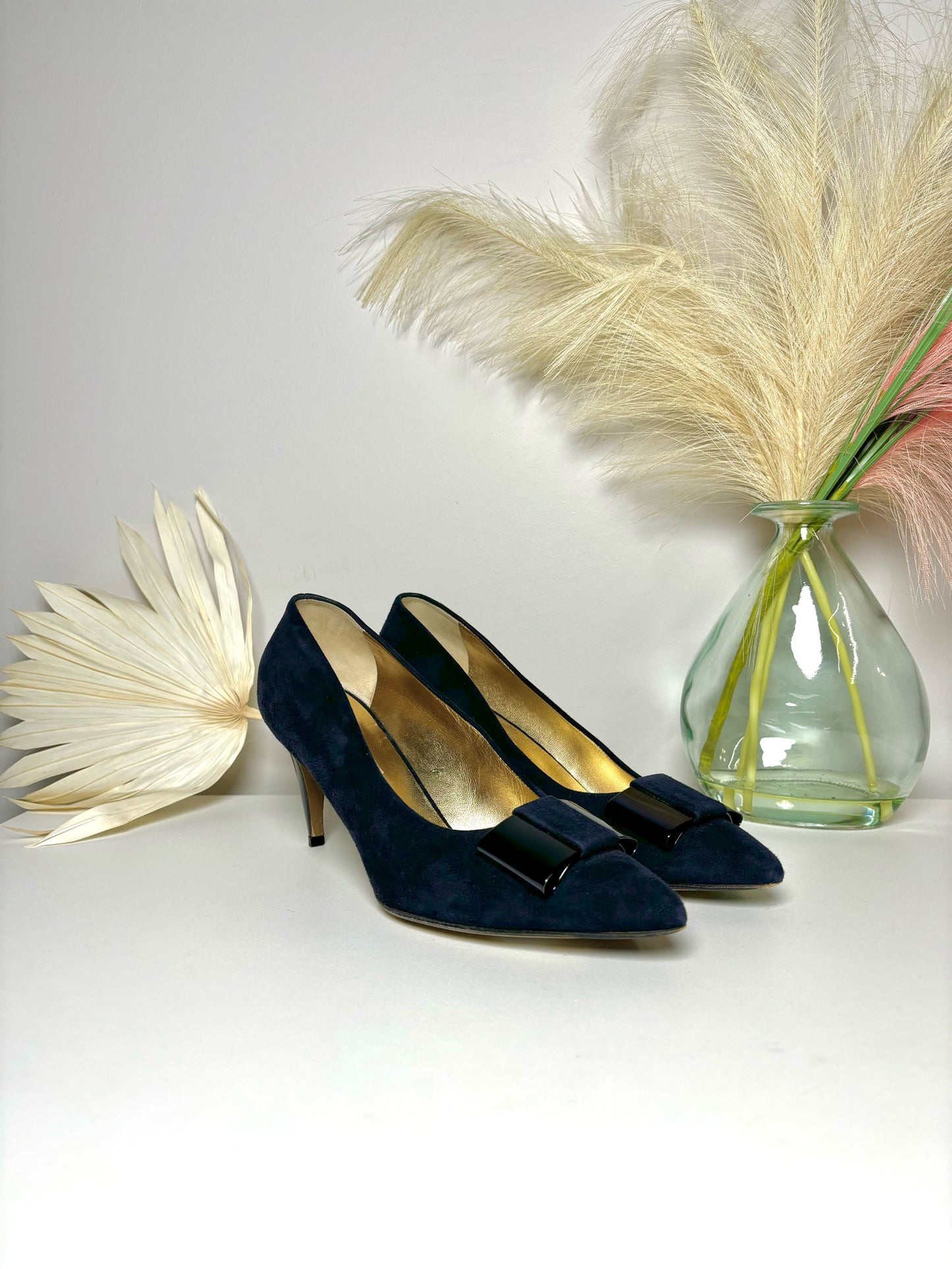 W Shoe Size 8.5 Walter Steiger Navy Leather Suede Heels