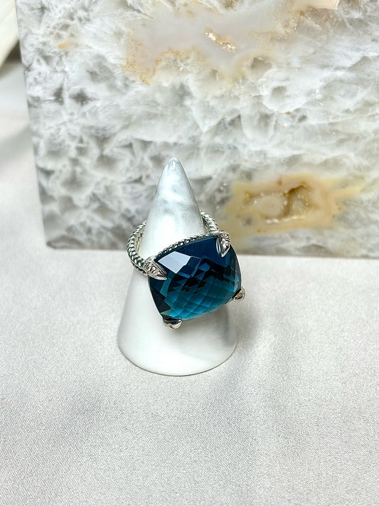 David Yurman Blue Topaz Chatelaine Hampton Size 7 Ring