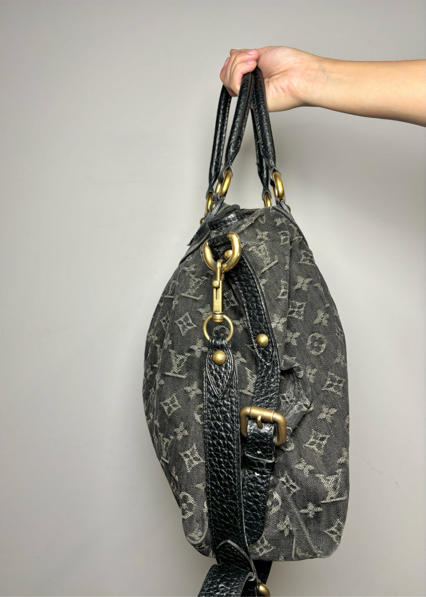 Louis Vuitton Monogram Canvas Used Neo cabby MM Purse