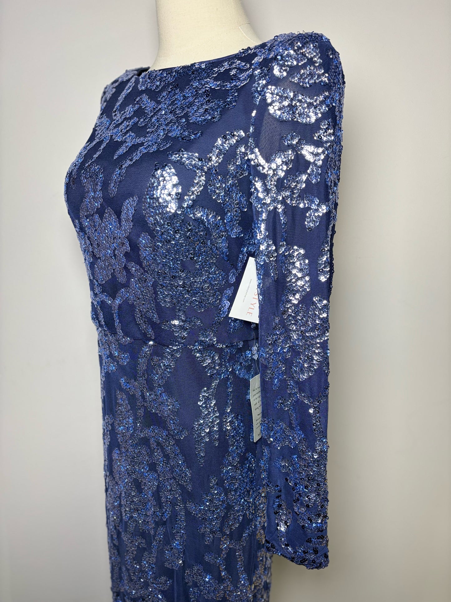 Women Size 8 Eliza J Blue Sequins Special Occasion Gown