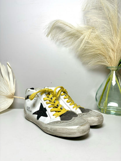 W Shoe Size 5.5 Golden Goose White Leather Cowhide Tennis shoes