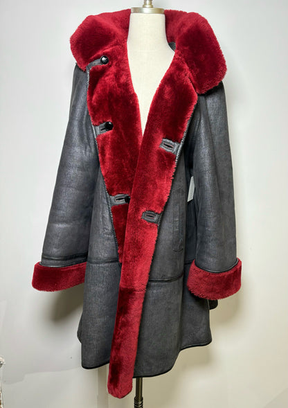 Women Size M NOL Black Solid Coat Burgundy Shearling