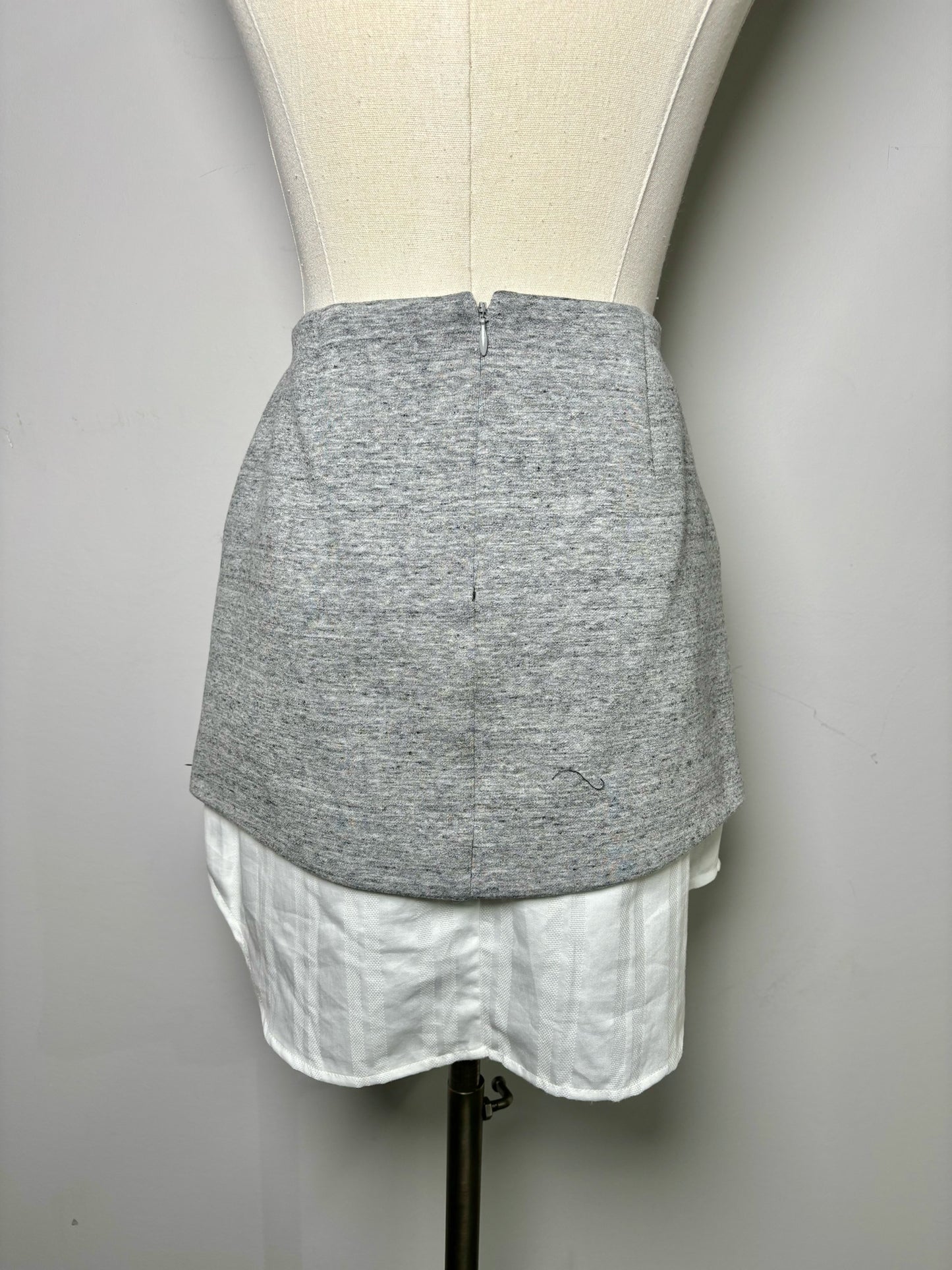 Women Size P/XL Intermix Gray Skirt