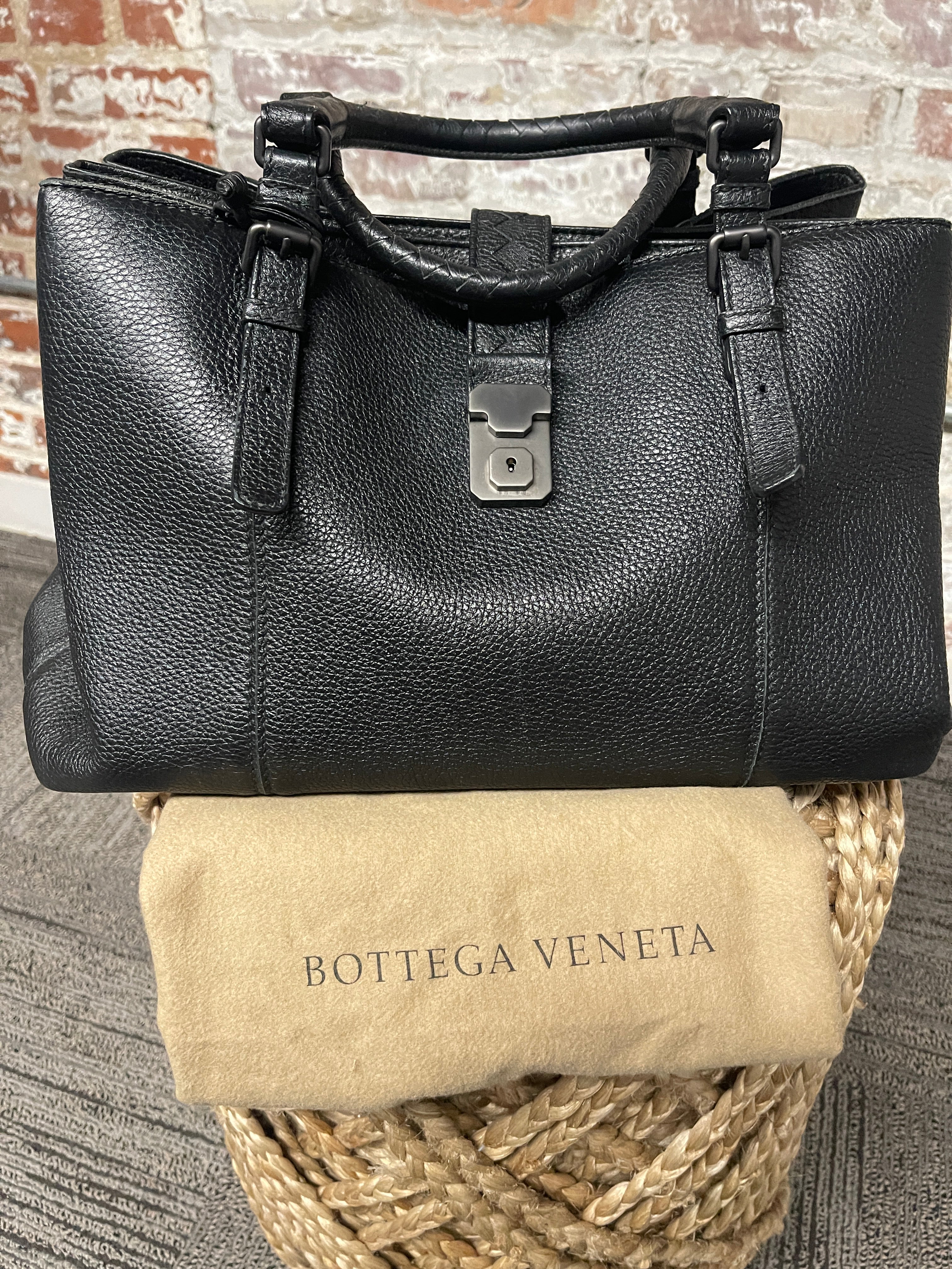 Bottega veneta sale medium roma bag