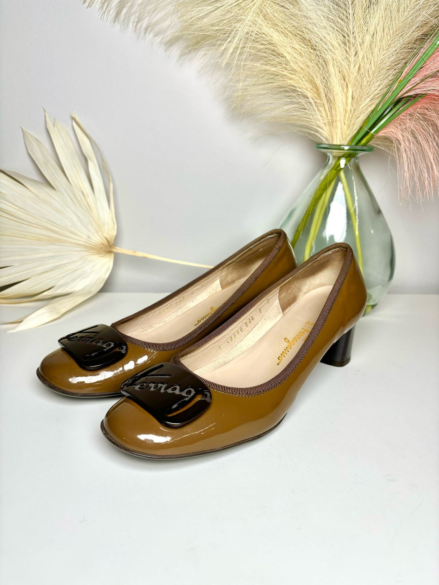 W Shoe Size 8 Salvatore Ferragamo Brown Leather Patent Heels