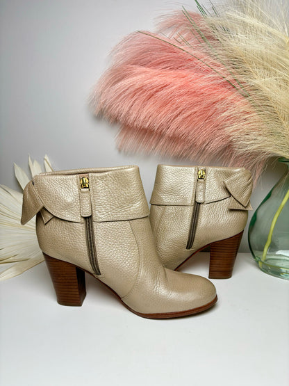 W Shoe Size 7.5 Kate Spade Beige Leather Cowhide Ankle Booties