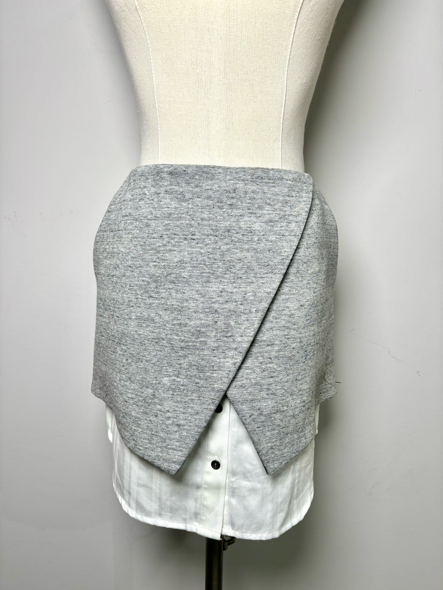 Women Size P/XL Intermix Gray Skirt