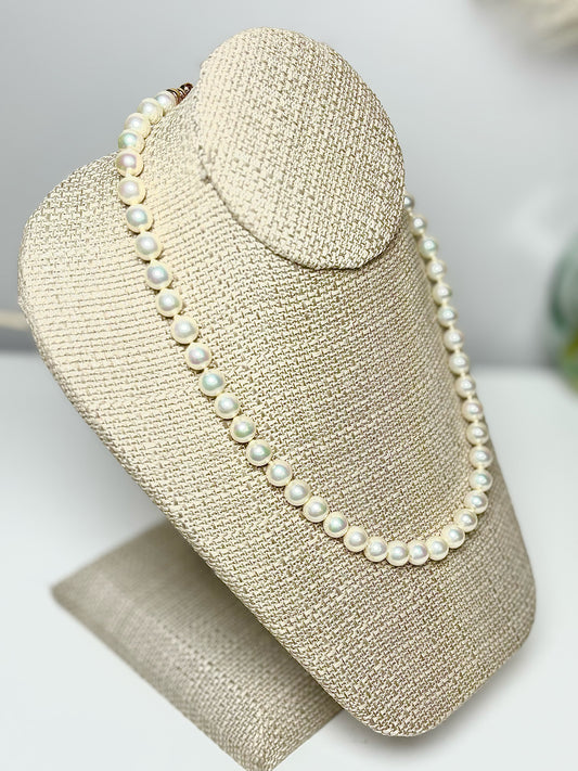 White Cultured Pearl Necklace 8.5"