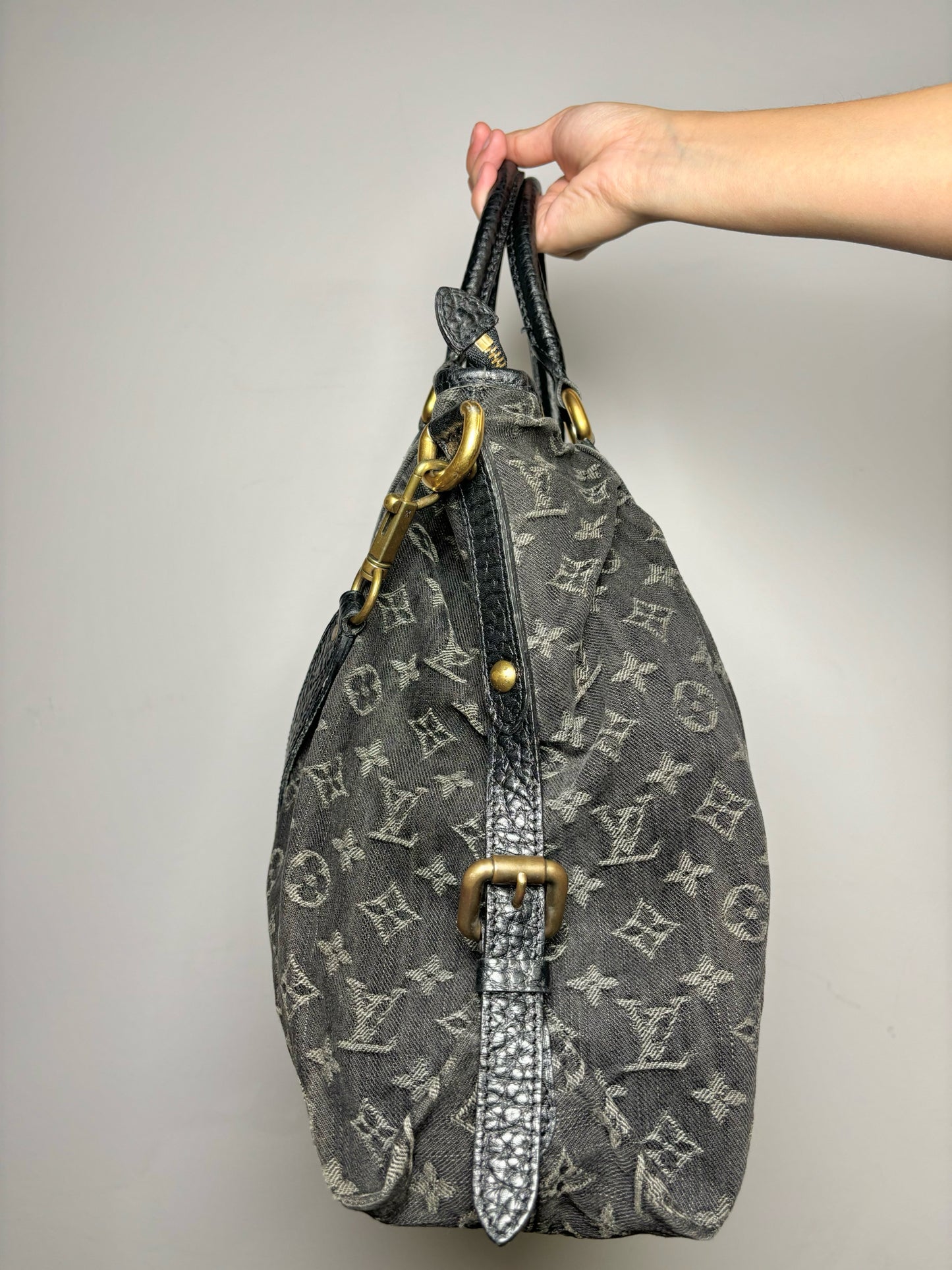 Louis Vuitton Monogram Canvas Used Neo cabby MM Purse