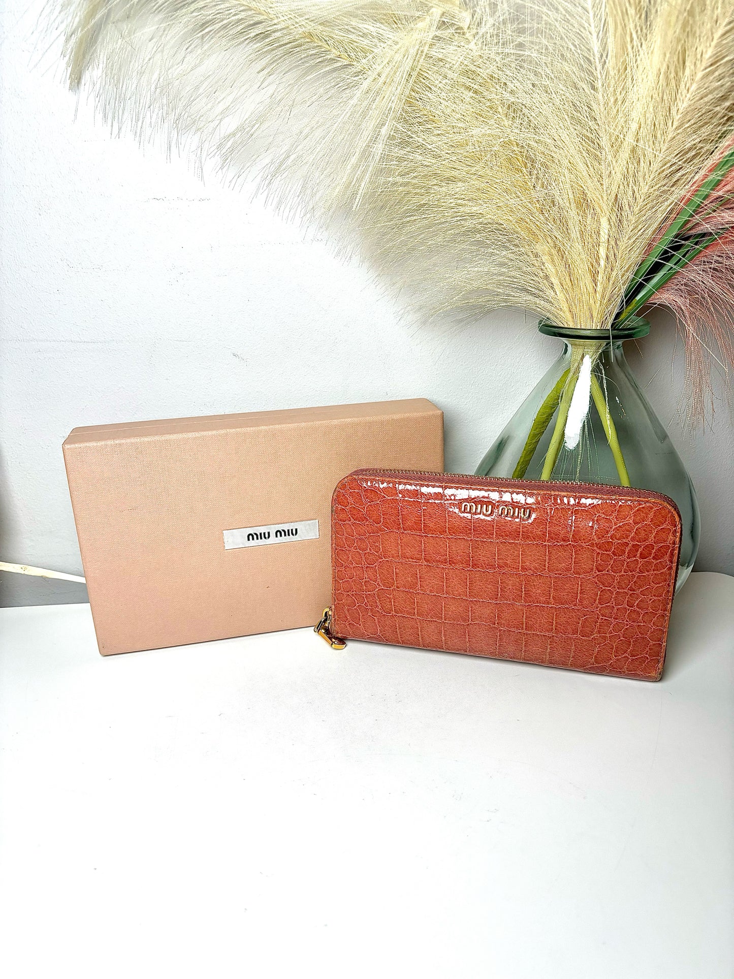 Miu Miu Leather Pink Wallet